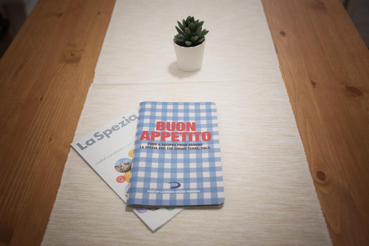 6Th Land - Rent Rooms Affittacamere La Spezia Dış mekan fotoğraf